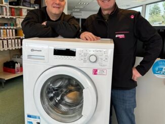 Red Zac Hohenau repariert gebrauchte Waschmaschinen die zu schade sind das diese auf den Müll landen.